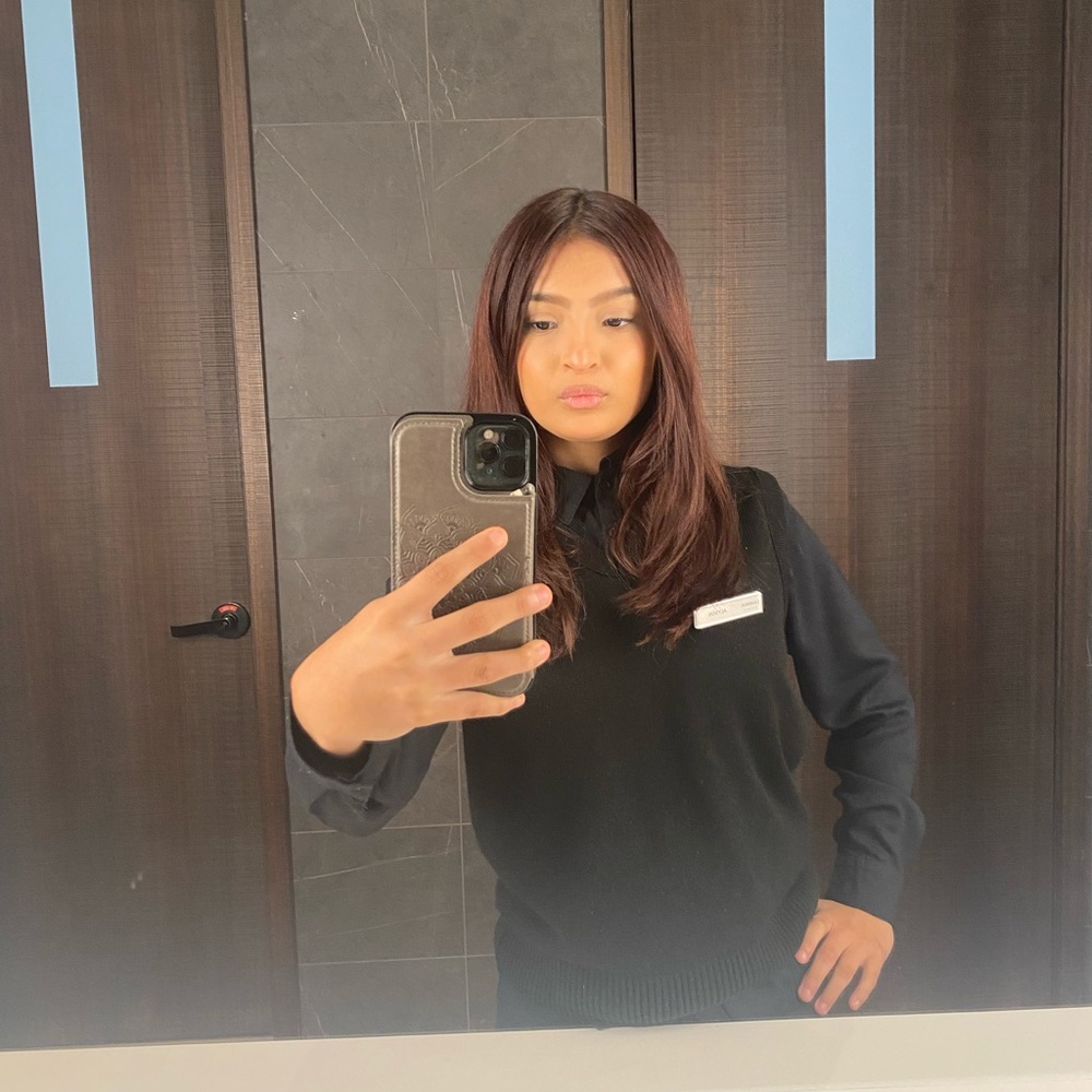 Meet your Posher, Alyson